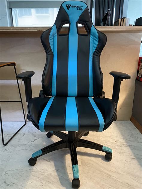 secretlab throne v1